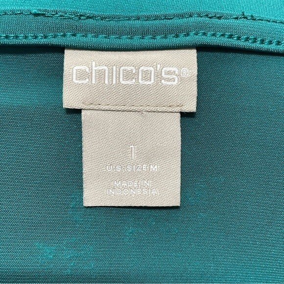 Chico's Green Round Neck Cut Out Beaded Pull Over Woman Blouse Size Chico's 1 M - Picture 4 of 4